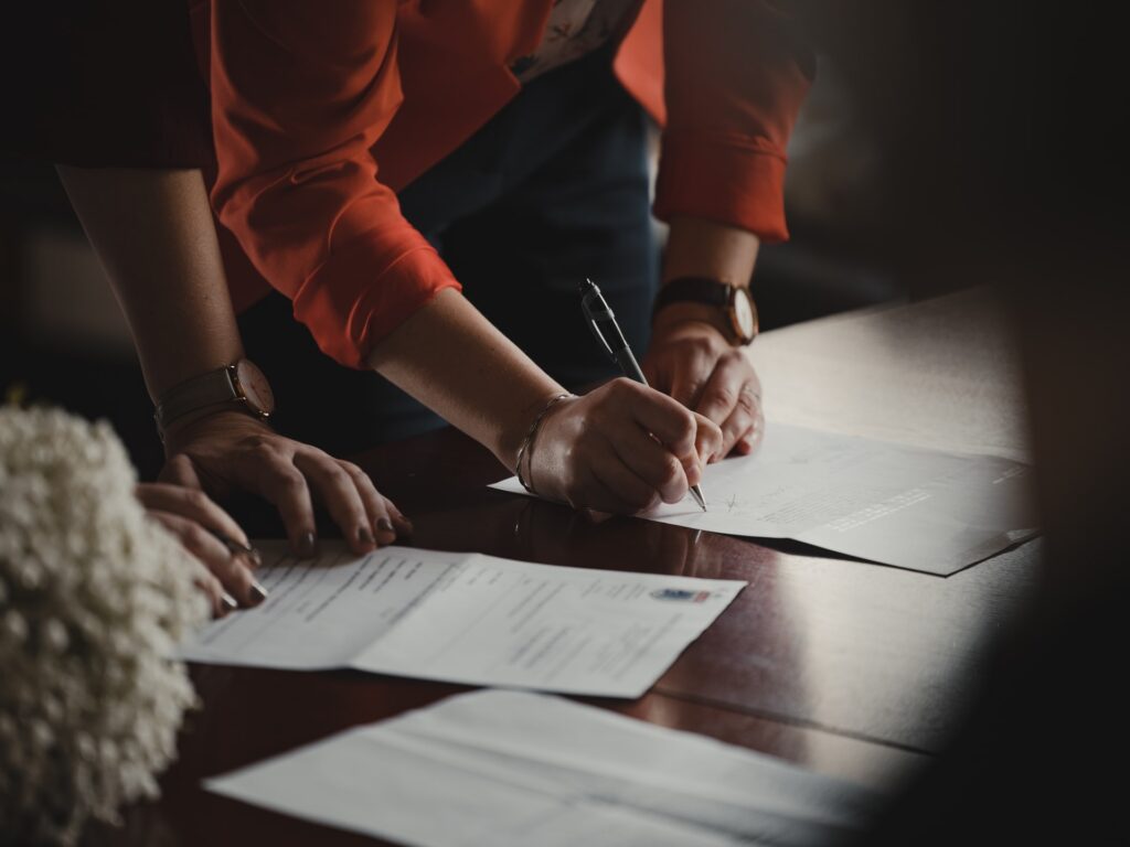 Précising Answers to Research Questions in Research Papers