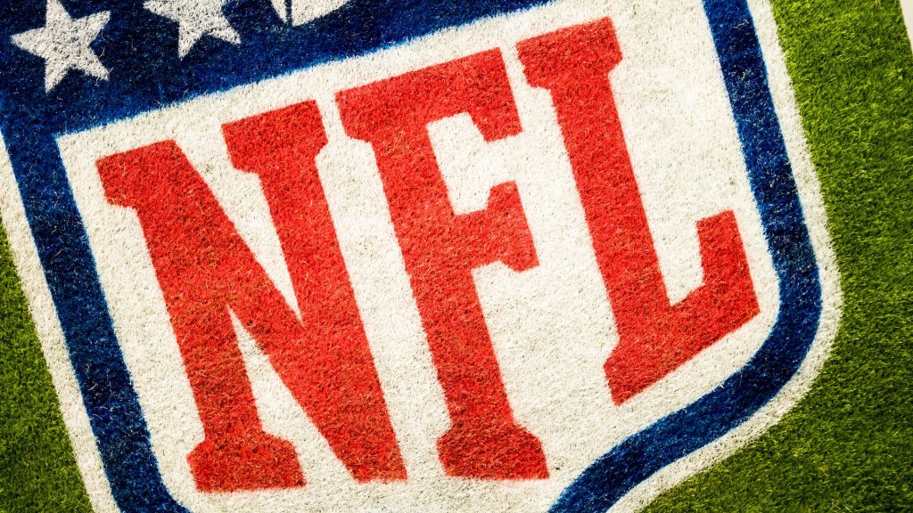 How long is halftime in NFL?