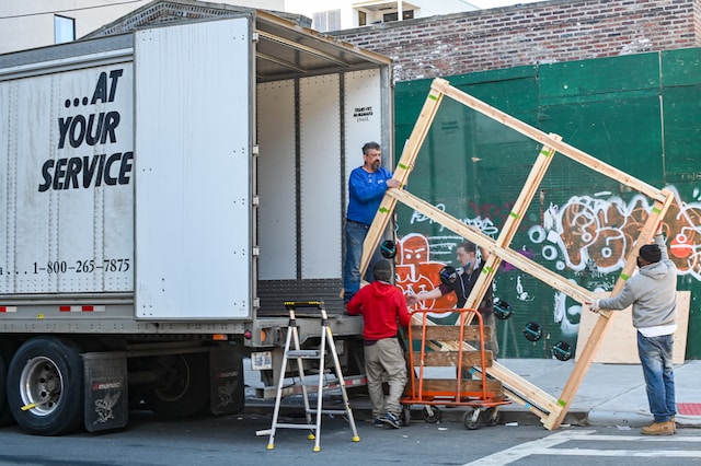 Maximizing Your Move Navigating the World of Cheap Movers and Packers