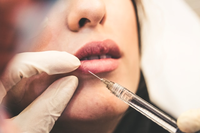 A Complete Guide to Cosmetic Dermatology